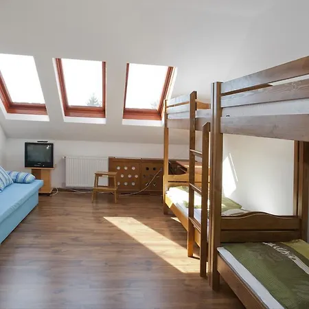 Zuglo Apartman Es Lägenhet
