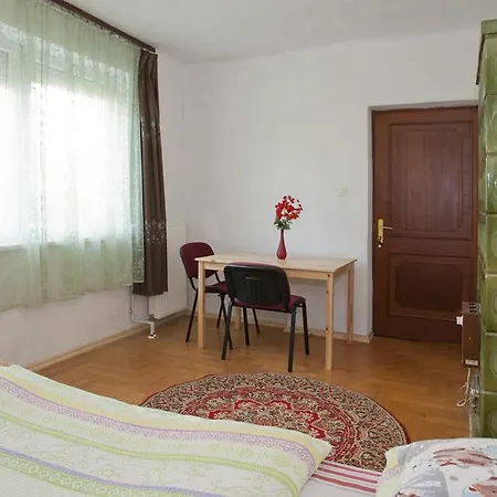 Zuglo Apartman Es Lägenhet