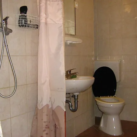 Zuglo Apartman Es * Budapest