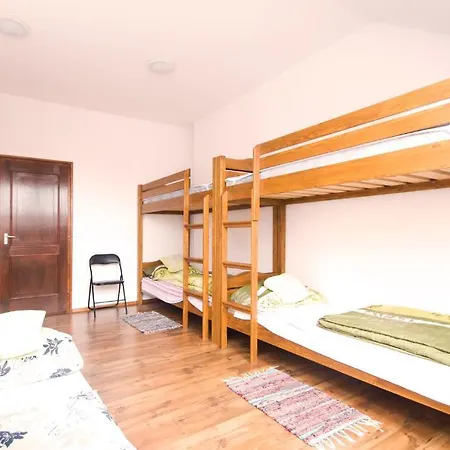Lägenhet Zuglo Apartman Es *