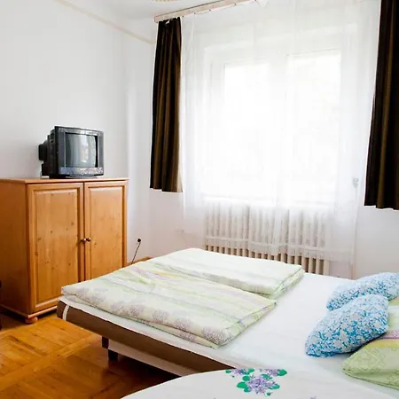 Zuglo Apartman Es * Budapest