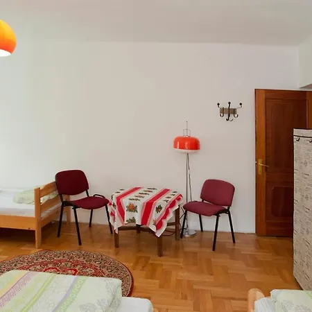 Zuglo Apartman Es * Budapest