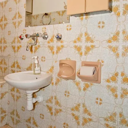 Zuglo Apartman Es Lägenhet